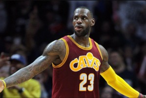  爵士重建交易送走米切尔至骑士  