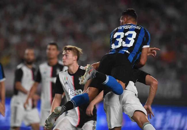  都灵德比战火药味浓，尤文图斯点球大战险胜对手