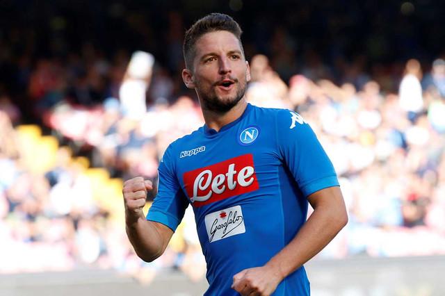  那不勒斯狂轰五球，奥斯梅恩戴帽横扫萨索洛  